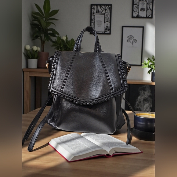 Moda Luxe Handbags - Moda Luxe Black Vegan Pebbled Leather Backpack